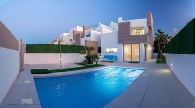 Villa 3 Schlafzimmer, mit Pool