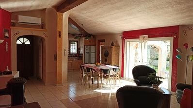 Maison traditionnelle, 4 chambres, avec salle de sport