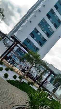 Apartamento 1 quarto, com piscina