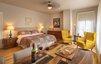 Bed and breakfast 2 bedrooms, with gym
