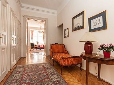 Wohnung 3 Schlafzimmer, mit Kamin