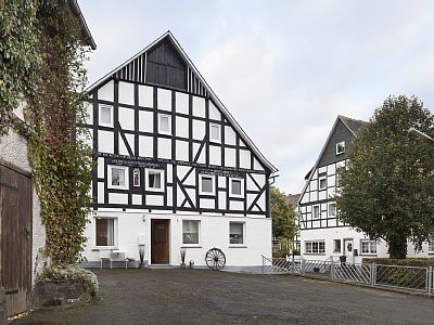 Ferienhaus 9 Schlafzimmer, mit Pool