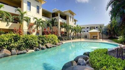 Apartment 2 bedrooms, with pool