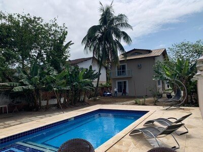Casa 4 quartos, com piscina