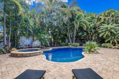 House 3 bedrooms, with jacuzzi