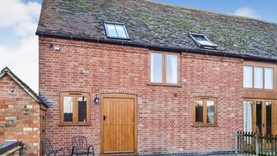 House 2 bedrooms, with garden