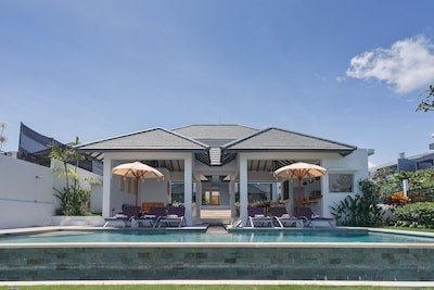 Villa 6 Schlafzimmer, mit Pool