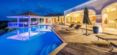 Villa 3 habitaciones, con piscina