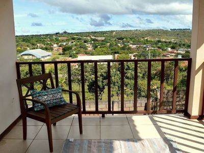 Casa 3 quartos, com jardim