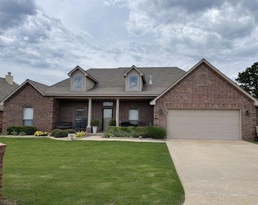 House 2 bedrooms, with garden