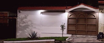 Casa 2 habitaciones, con aire acondicionado