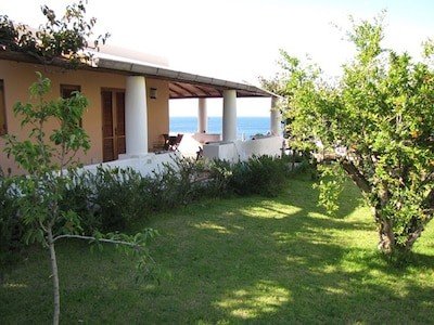 Villa 2 camere, con giardino