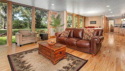 House 4 bedrooms, with jacuzzi