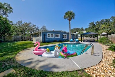 House 5 bedrooms, with jacuzzi