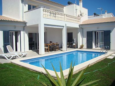 Ferienhaus 4 Schlafzimmer, mit Pool