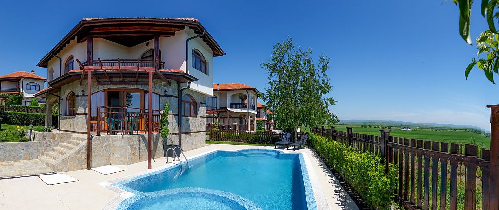 Villa 2 Schlafzimmer, mit Pool