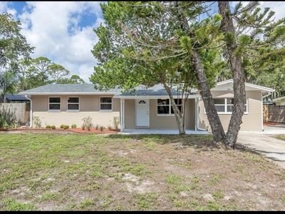 House 2 bedrooms, with pool