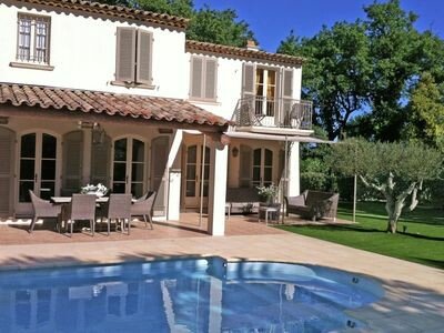 @todoptVilla 3 bedrooms, @todoptwith pool