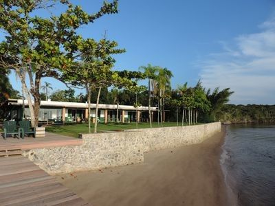 Casa 5 quartos, com ginásio