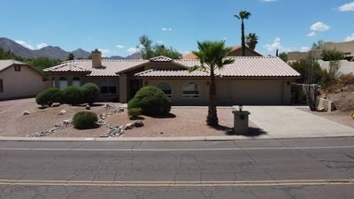 House 4 bedrooms, with pool