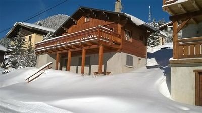 Chalet 4 camere, con giardino
