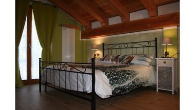 Bed and breakfast 1 bedroom, with garden