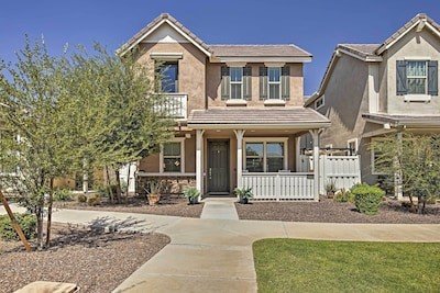 House 2 bedrooms, with pool