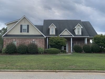 House 5 bedrooms, with jacuzzi