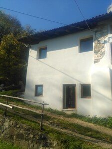 Casa 1 camera, con giardino