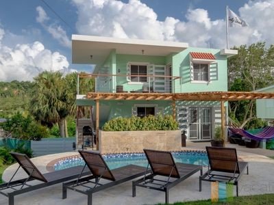 House 5 bedrooms, with pool