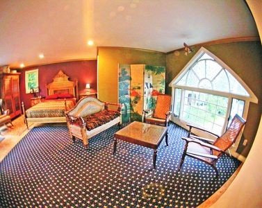 Bed and breakfast 1 bedroom, with garden