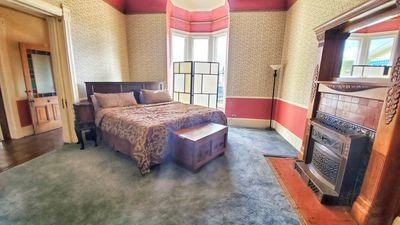 House 6 bedrooms, with jacuzzi