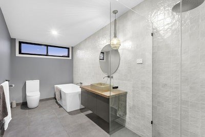 House 4 bedrooms, with garden