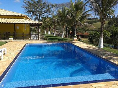 Casa 2 quartos, com piscina