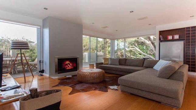 House 4 bedrooms, with pool