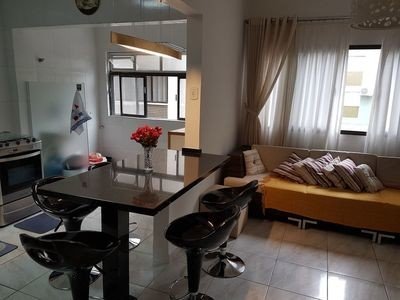Apartamento 2 quartos, com ar condicionado