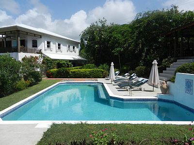 Villa 5 Schlafzimmer, mit Pool