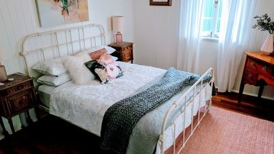 House 4 bedrooms, with garden