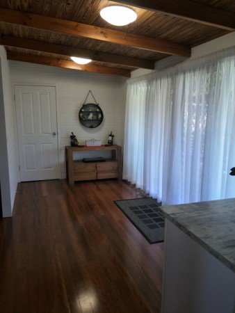 House 5 bedrooms, with pool