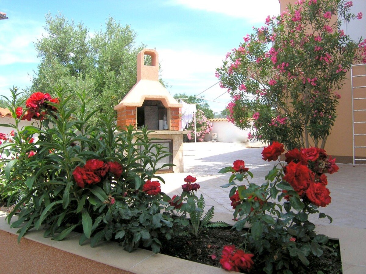 Wohnung 2 Schlafzimmer, mit Klimaanlage