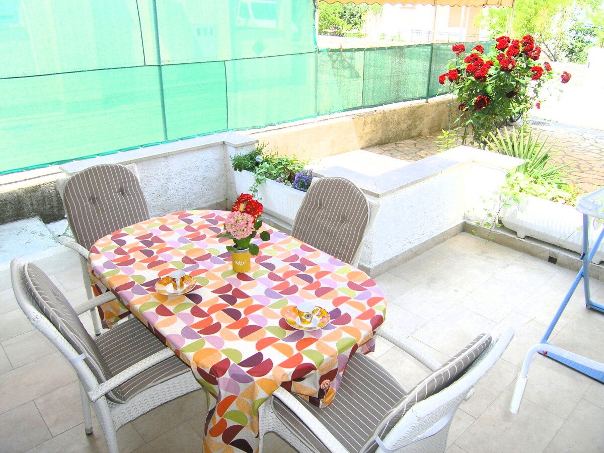 Wohnung 1 Schlafzimmer, mit Klimaanlage