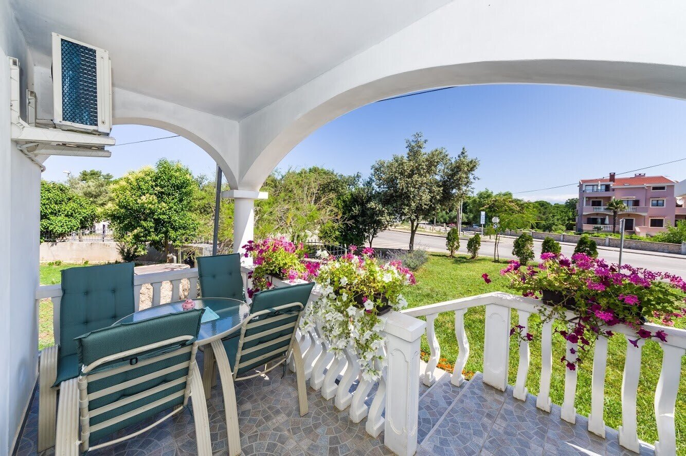 Wohnung 1 Schlafzimmer, mit Klimaanlage