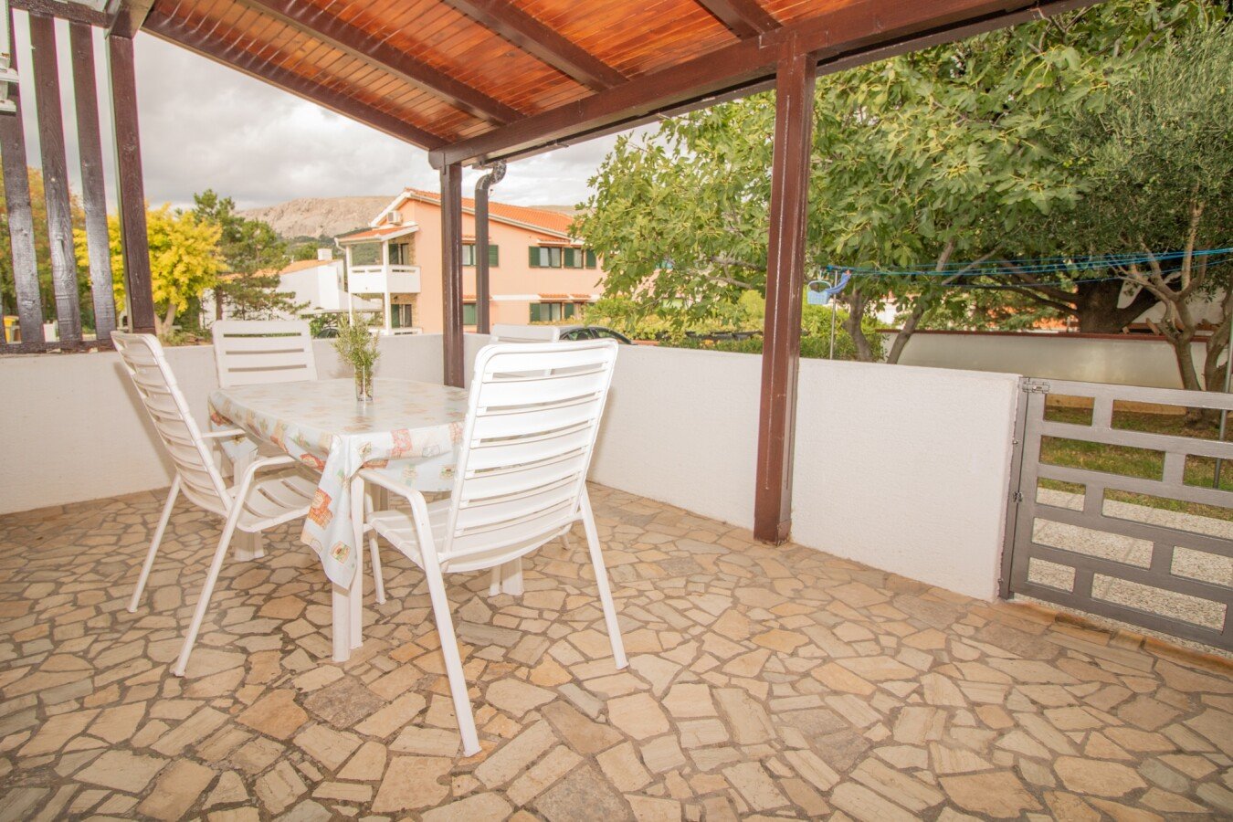 Wohnung 1 Schlafzimmer, mit Klimaanlage