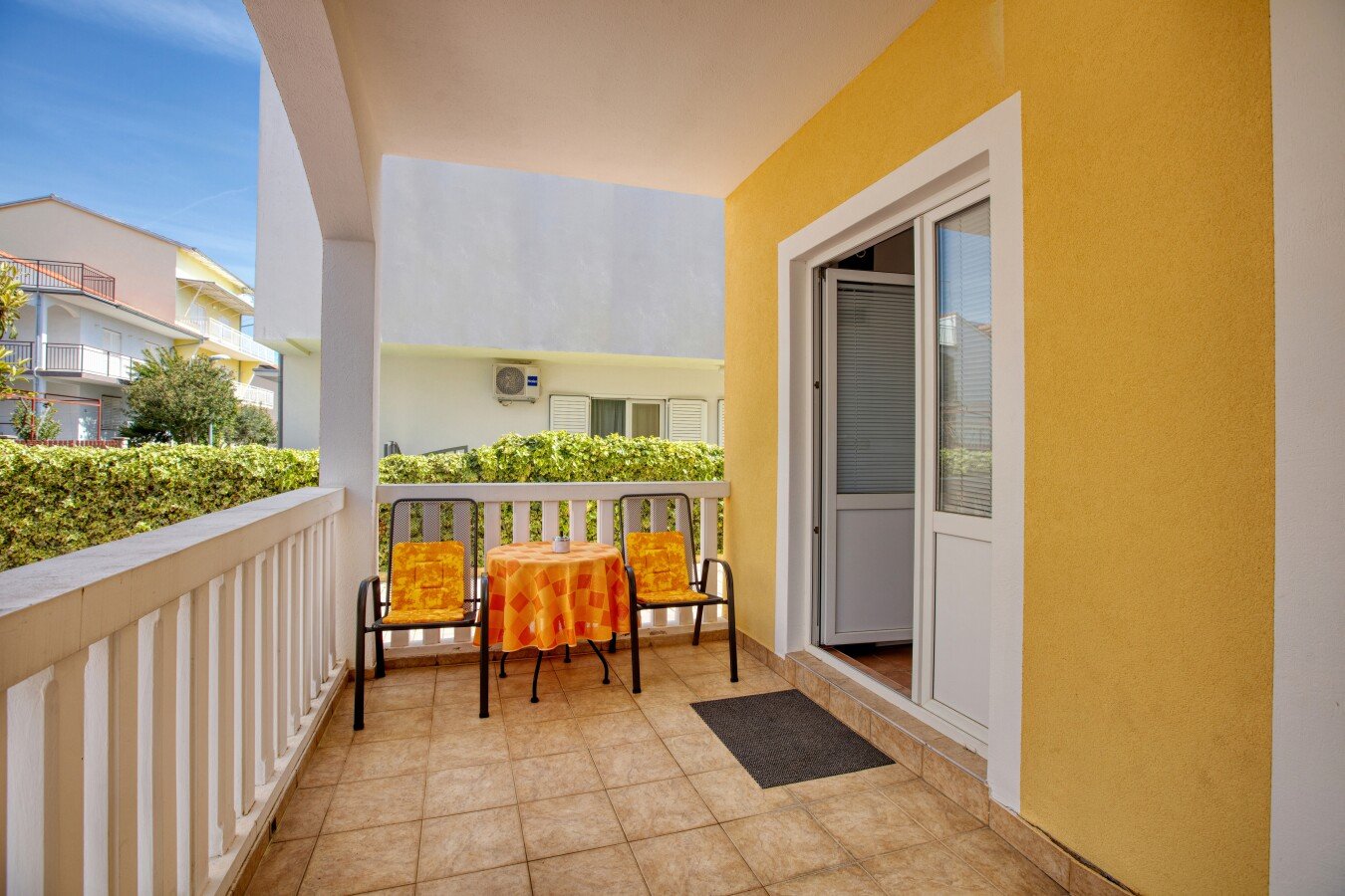 Wohnung 1 Schlafzimmer, mit Klimaanlage