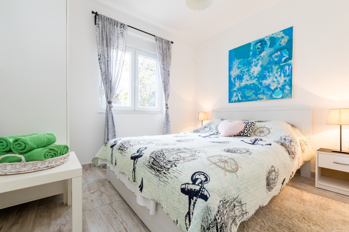 Wohnung 1 Schlafzimmer, mit Klimaanlage