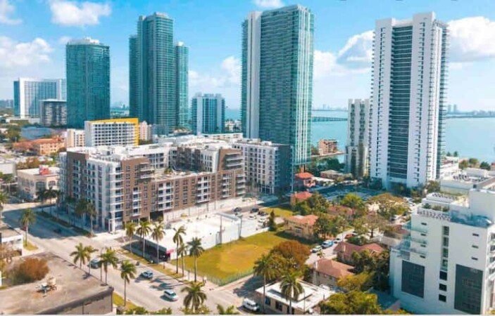 Apartamento 1 quarto, com piscina