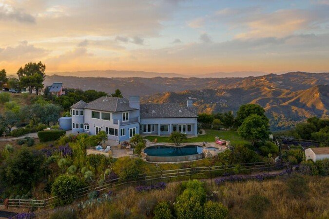 Casa 5 quartos, com jacuzzi