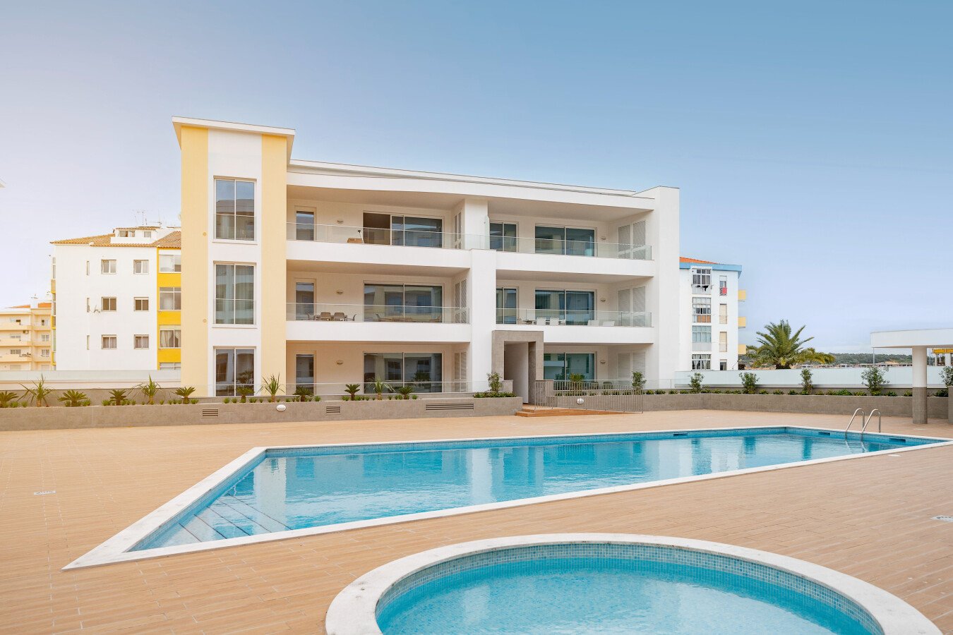 Apartment 3 bedrooms, with pool