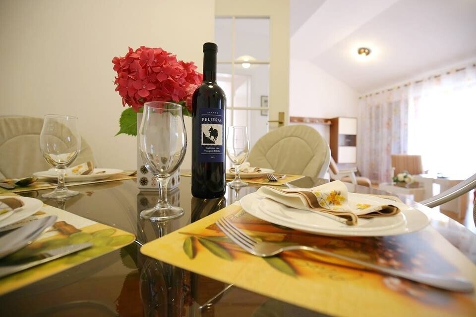 Appartamento 2 camere, con vista mare