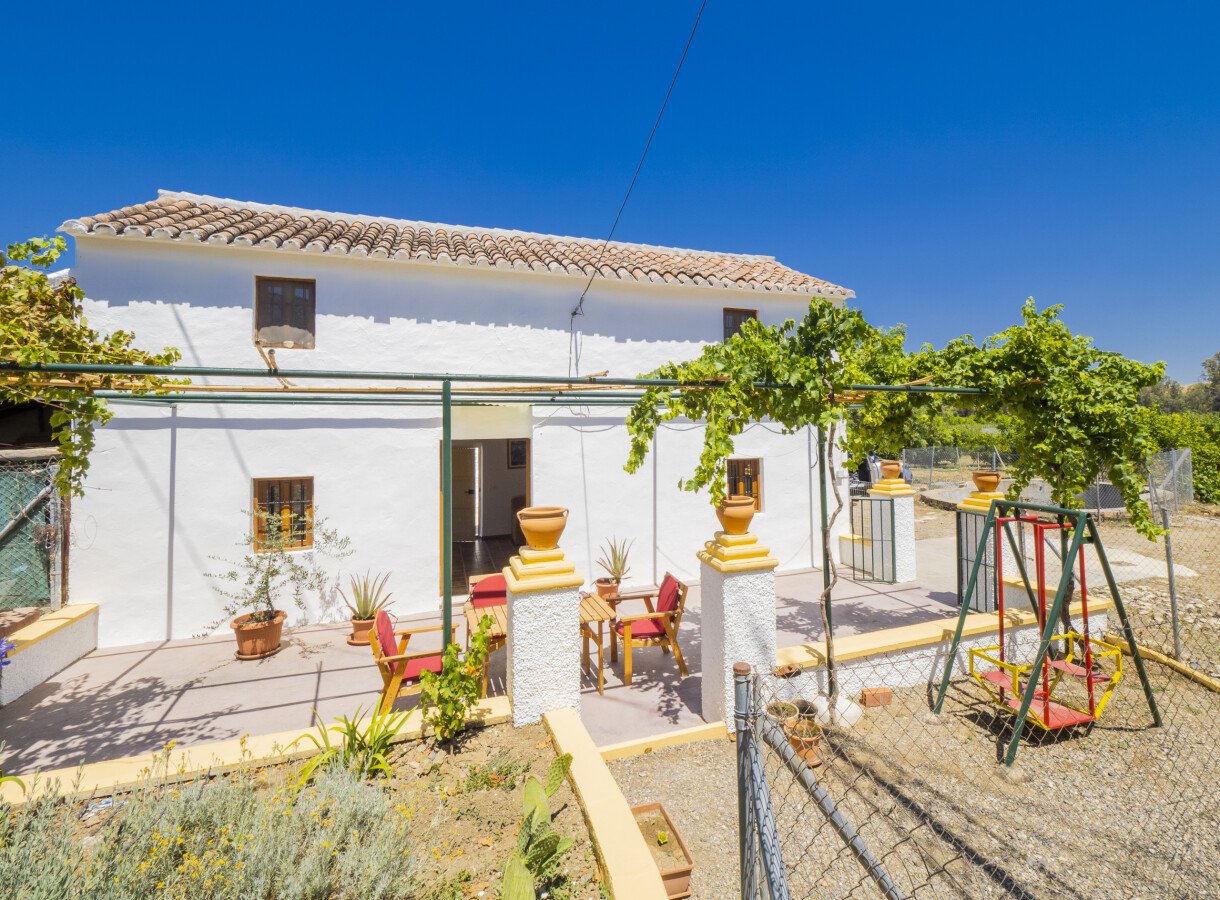 Casa 3 habitaciones, con jardín